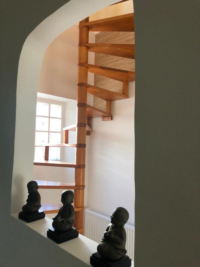 Bienvenue Chez Suzy Bed and Breakfast Saint-Quentin-de-Baron Esterno foto